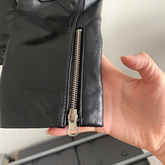 Evcode Black Leather Jacket - Picture 6 of 11